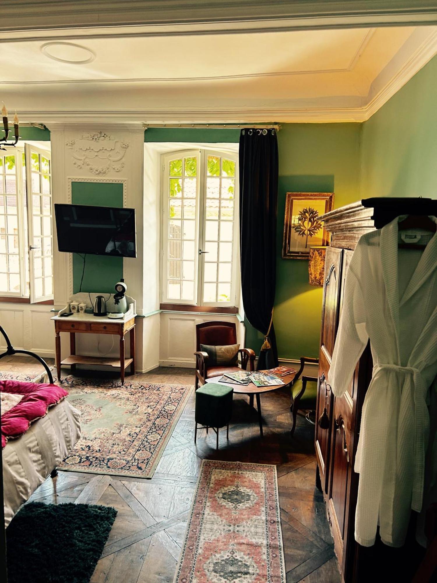 Le 7 Des Tonneliers Bed and Breakfast Castelfranc Buitenkant foto